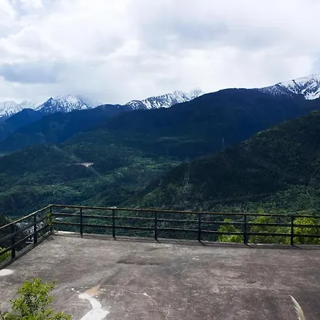 Alpine With 180 Aosta Valley Views 펜션 *