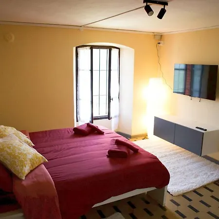 Alpine With 180 Aosta Valley Views Vetan